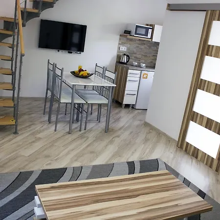 شقة فندقية Apart-club Zora Bardejovské Kúpele