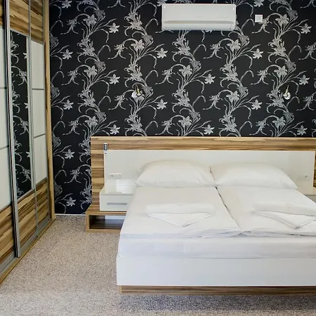 Apart-club Zora Ξενοδοχείο με διαμερίσματα